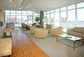 Cesar At Harborside Hotel *
